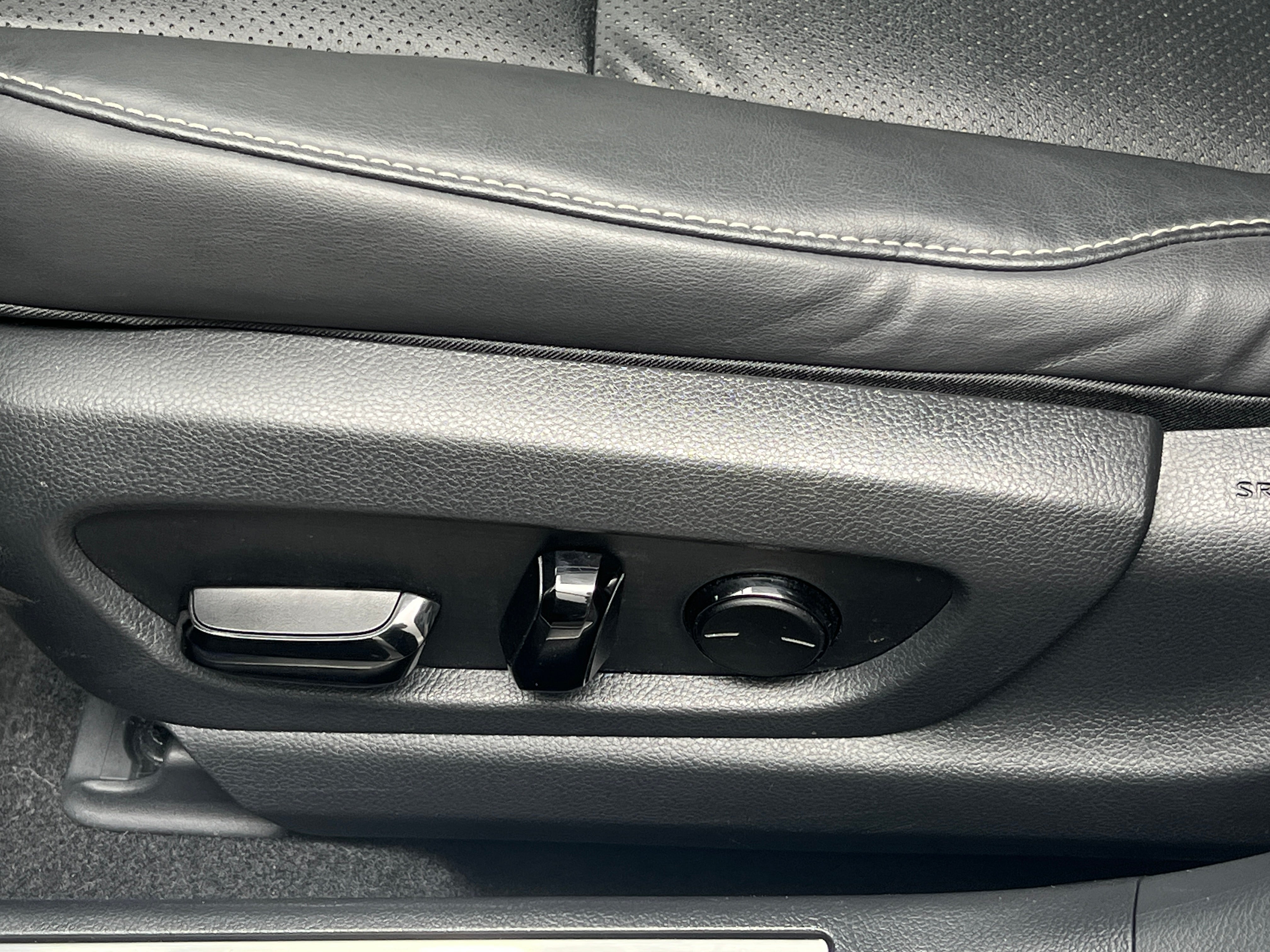 lexus ux hybrid 2023 JTHP6JBH2P2153174 image lexus ux hybrid 2023 JTHP6JBH2P2153174 image
